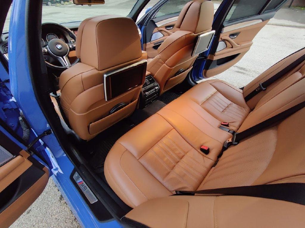 BMW M5 Sedan 2014
