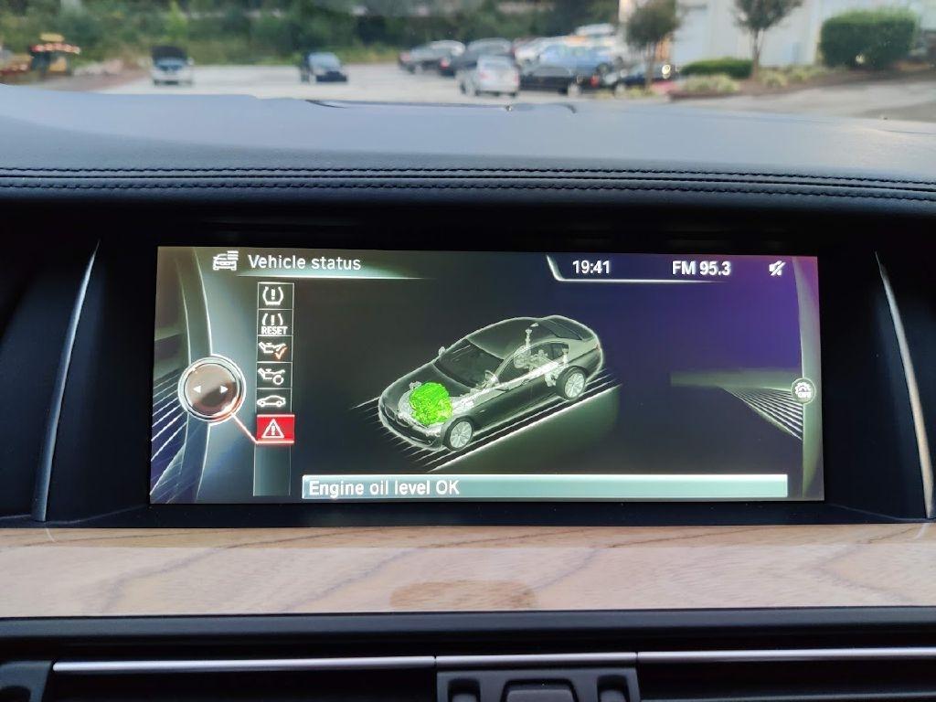 BMW M5 Sedan 2014