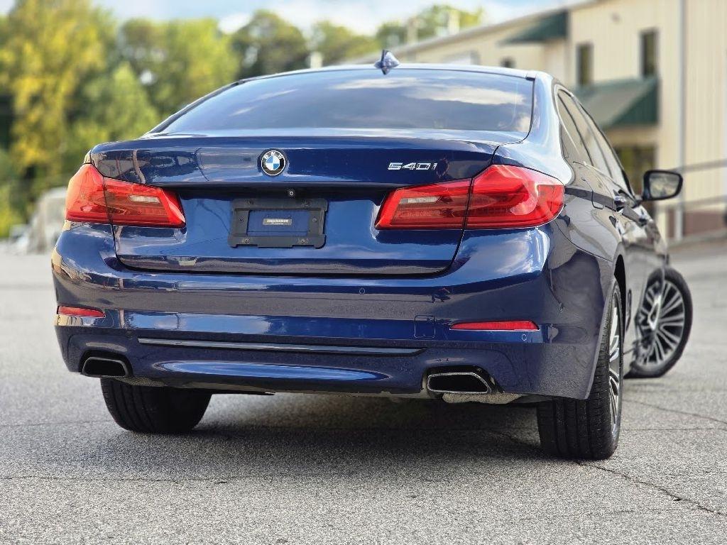 BMW 5-Series 540i 2017