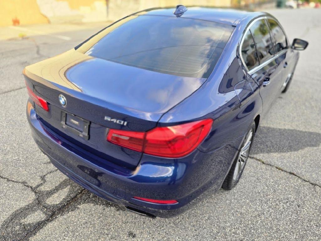 BMW 5-Series 540i 2017