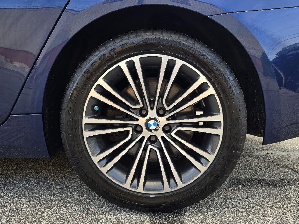 BMW 5-Series 540i 2017