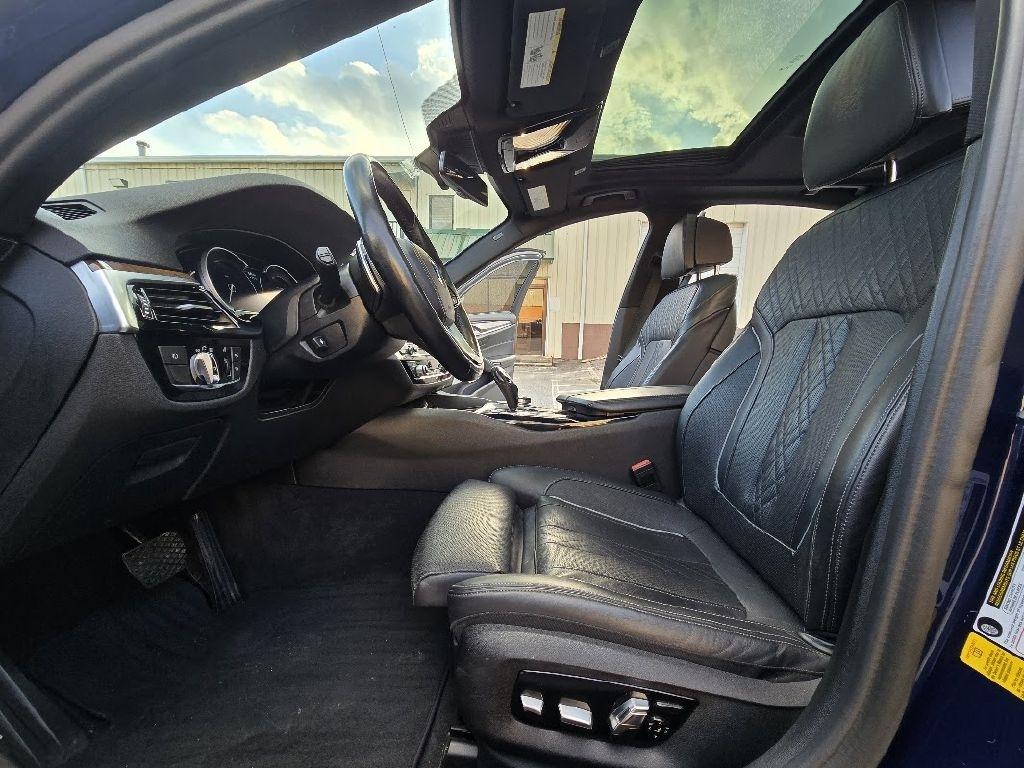 BMW 5-Series 540i 2017