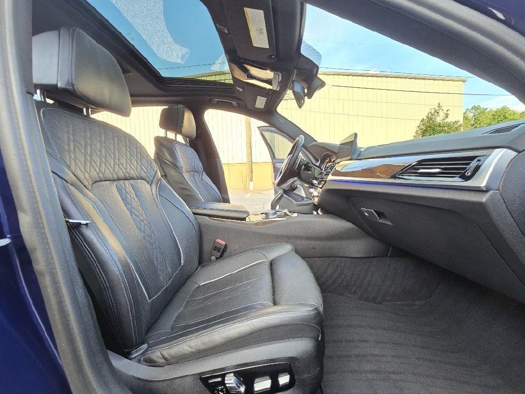 BMW 5-Series 540i 2017