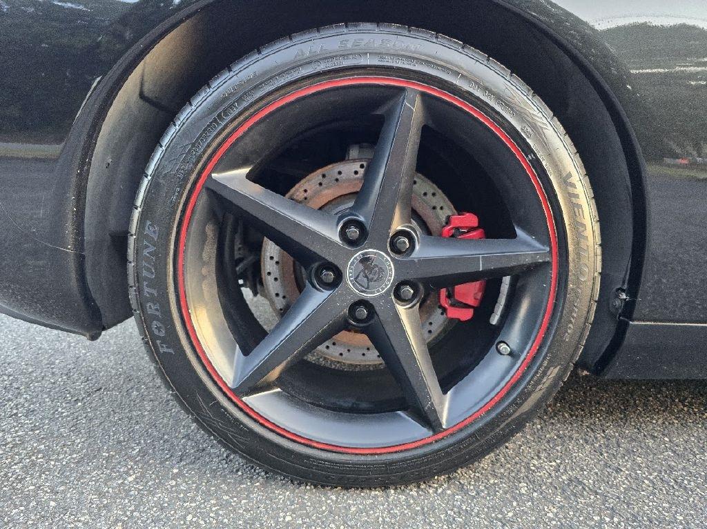 Chevrolet Corvette Custom Coupe 4LT 2012