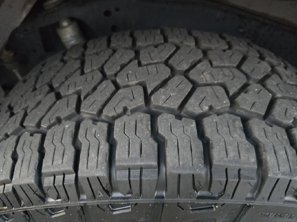 Toyota 4Runner SR5 4WD 2016