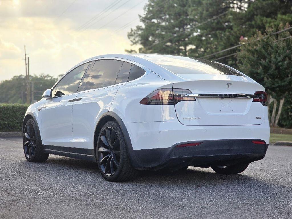 Tesla Model X P90D 2016