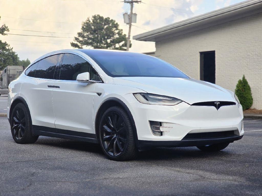 Tesla Model X P90D 2016