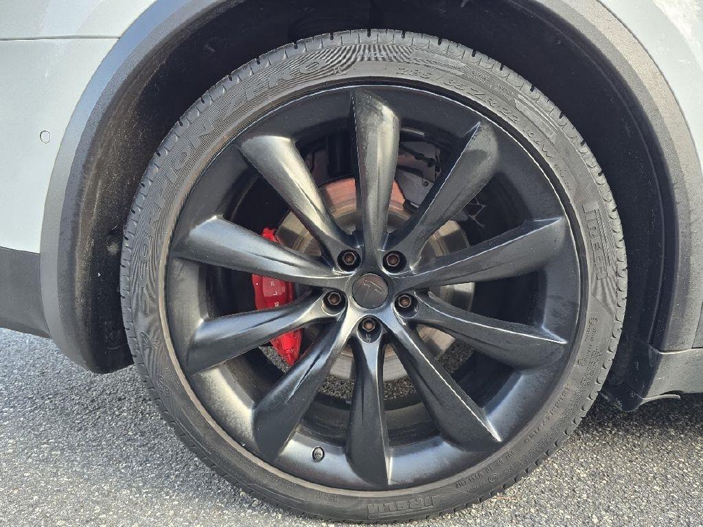 Tesla Model X P90D 2016