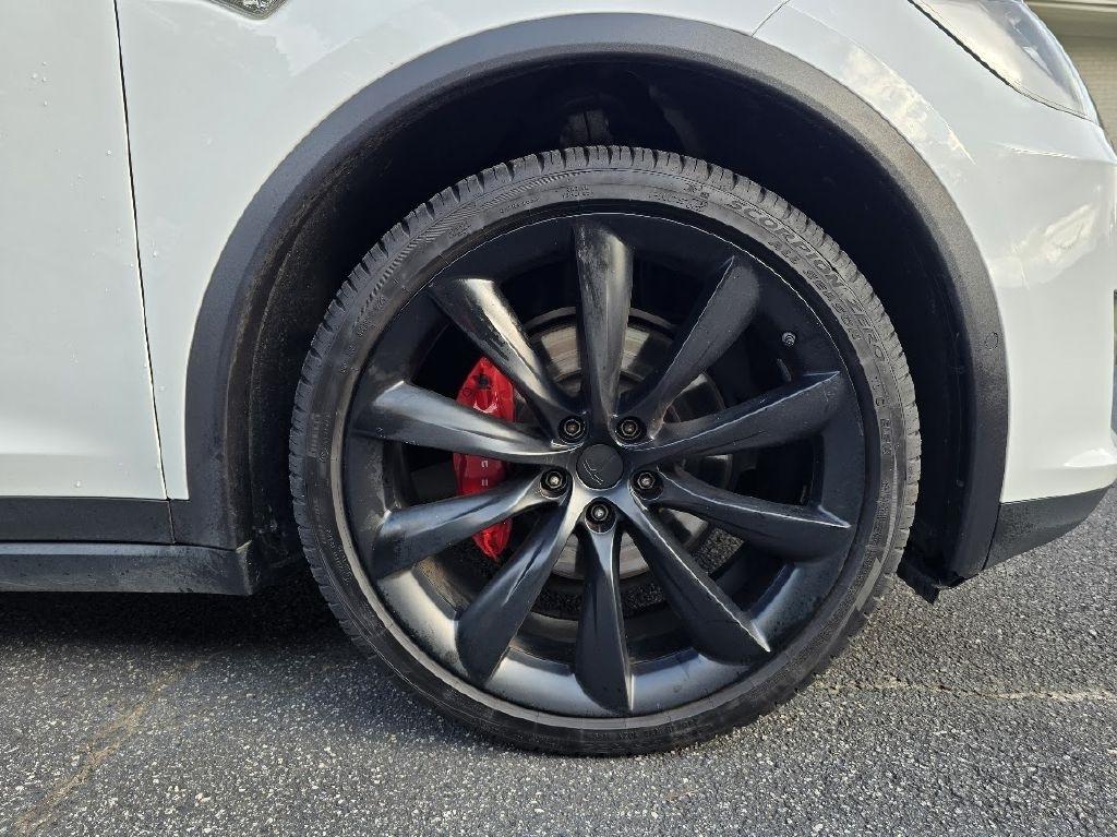 Tesla Model X P90D 2016