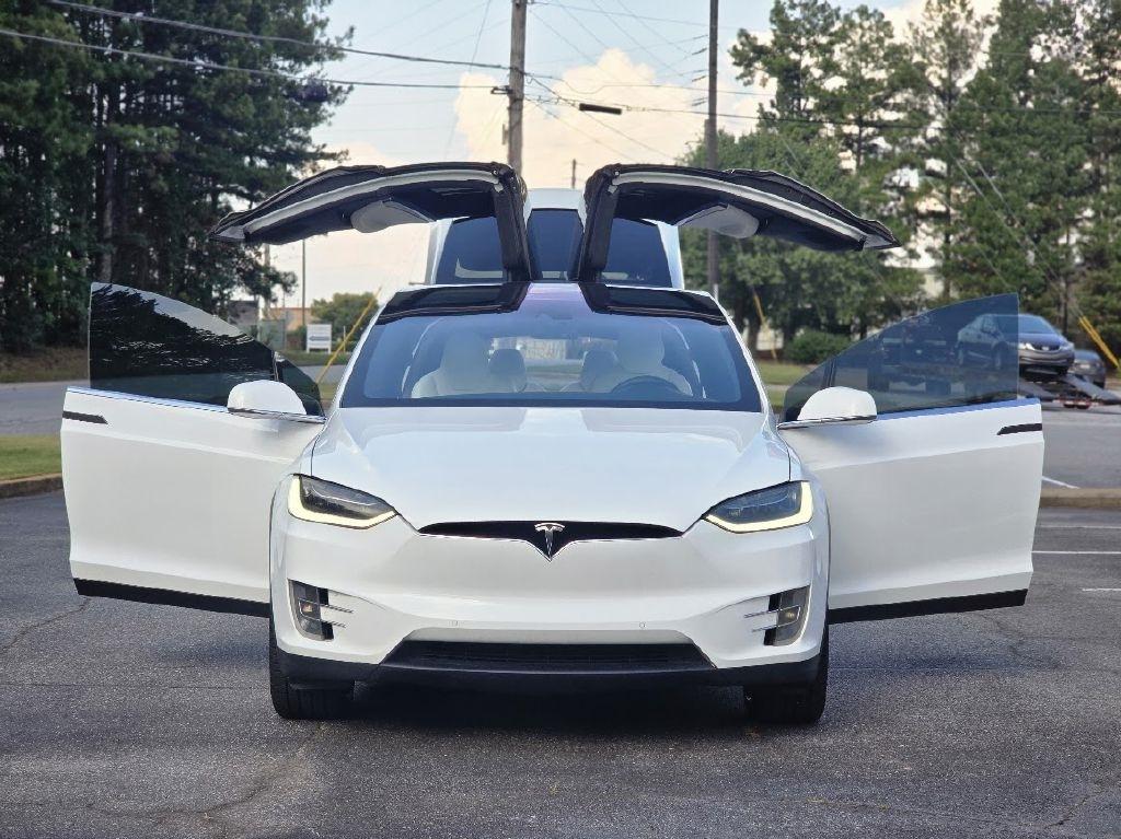Tesla Model X P90D 2016
