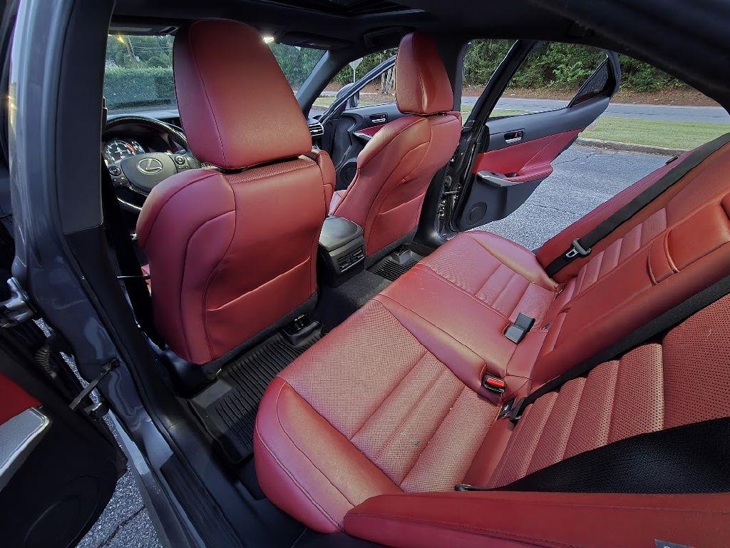 Lexus IS 200t 2016