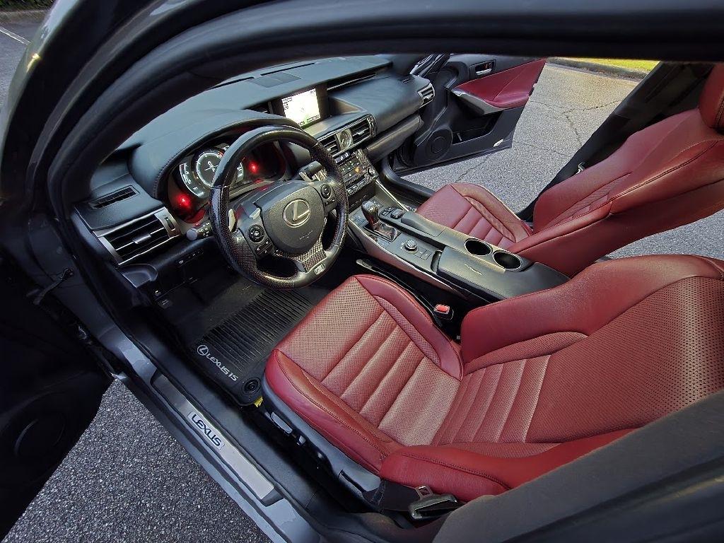 Lexus IS 200t 2016