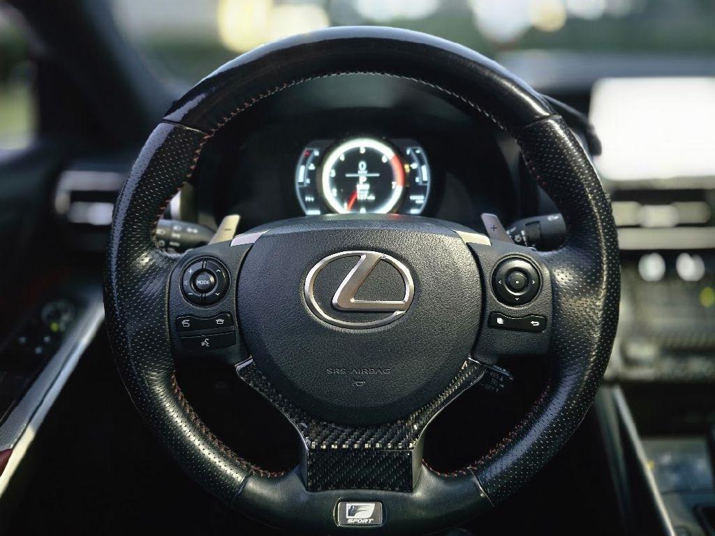 Lexus IS 200t 2016