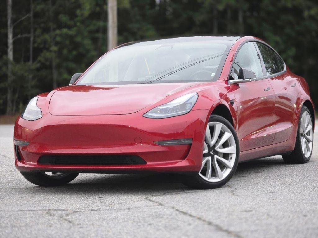2018 Tesla Model 3 Base