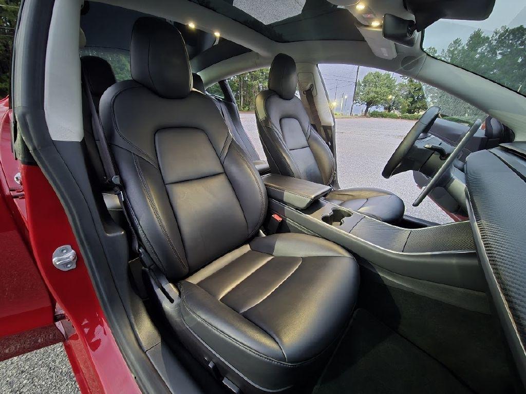 Tesla Model 3 Base 2018