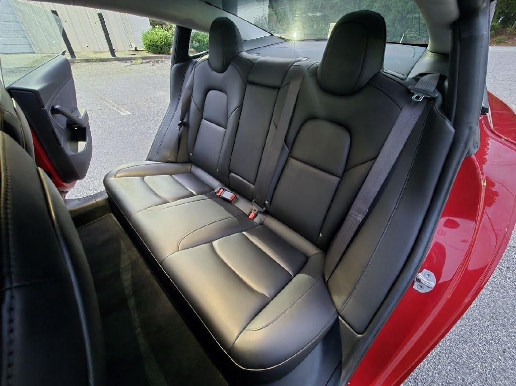 Tesla Model 3 Base 2018