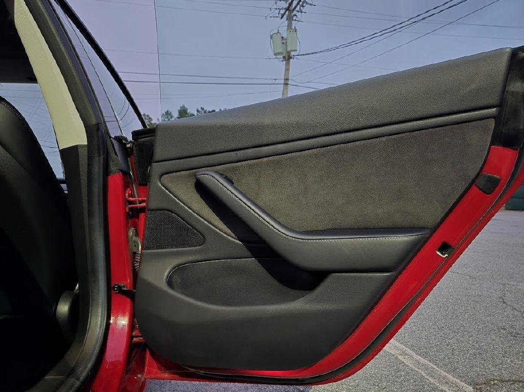 Tesla Model 3 Base 2018