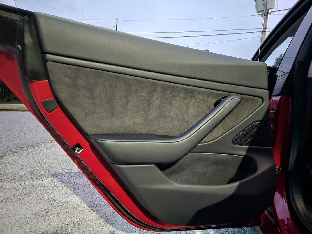 Tesla Model 3 Base 2018