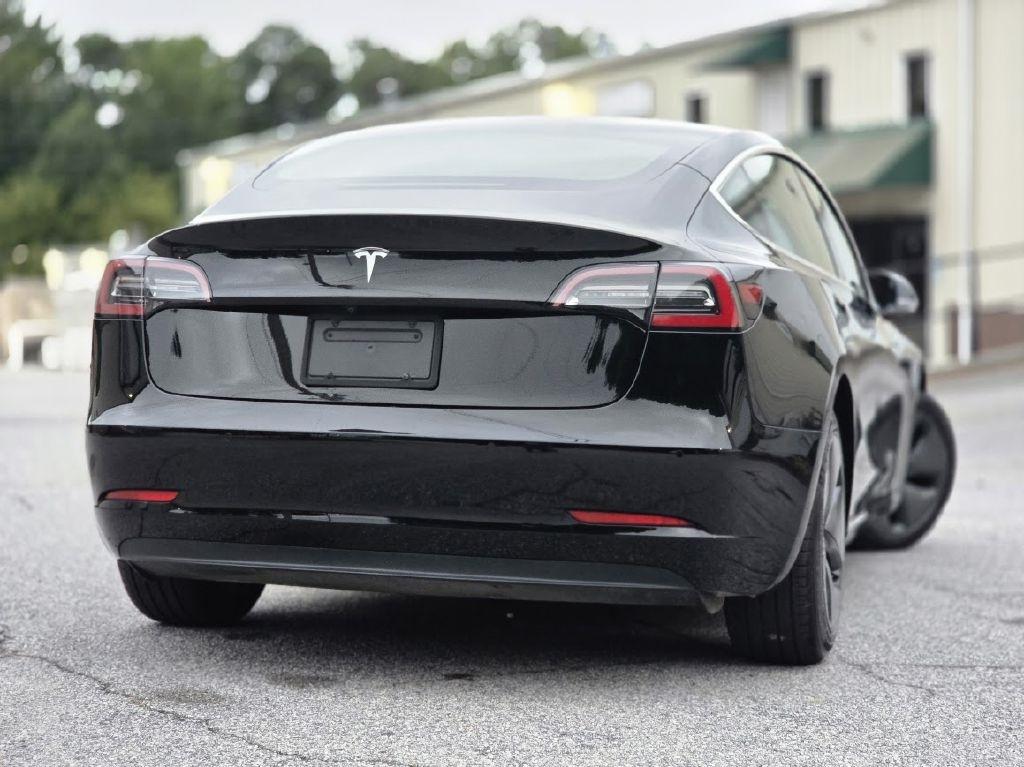 Tesla Model 3 Mid Range 2019
