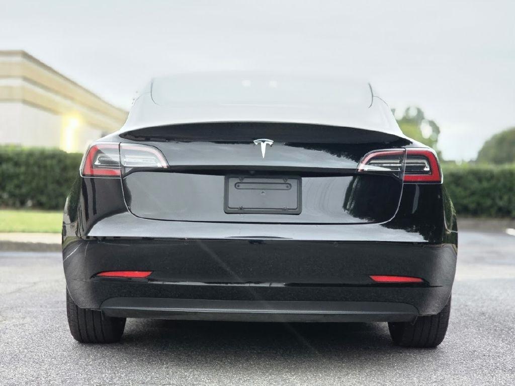 Tesla Model 3 Mid Range 2019