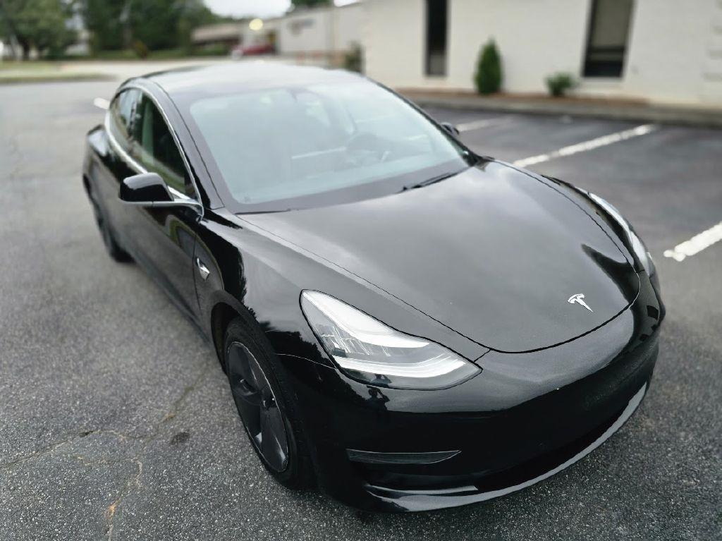 Tesla Model 3 Mid Range 2019