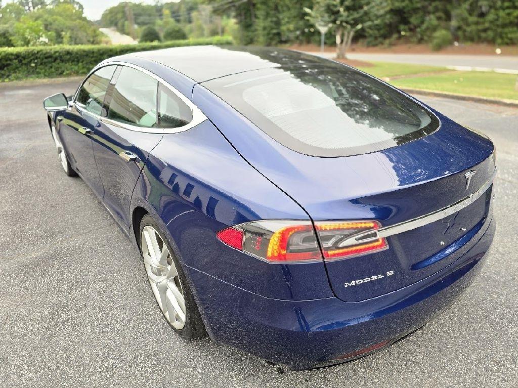 Tesla Model S 90D 2017