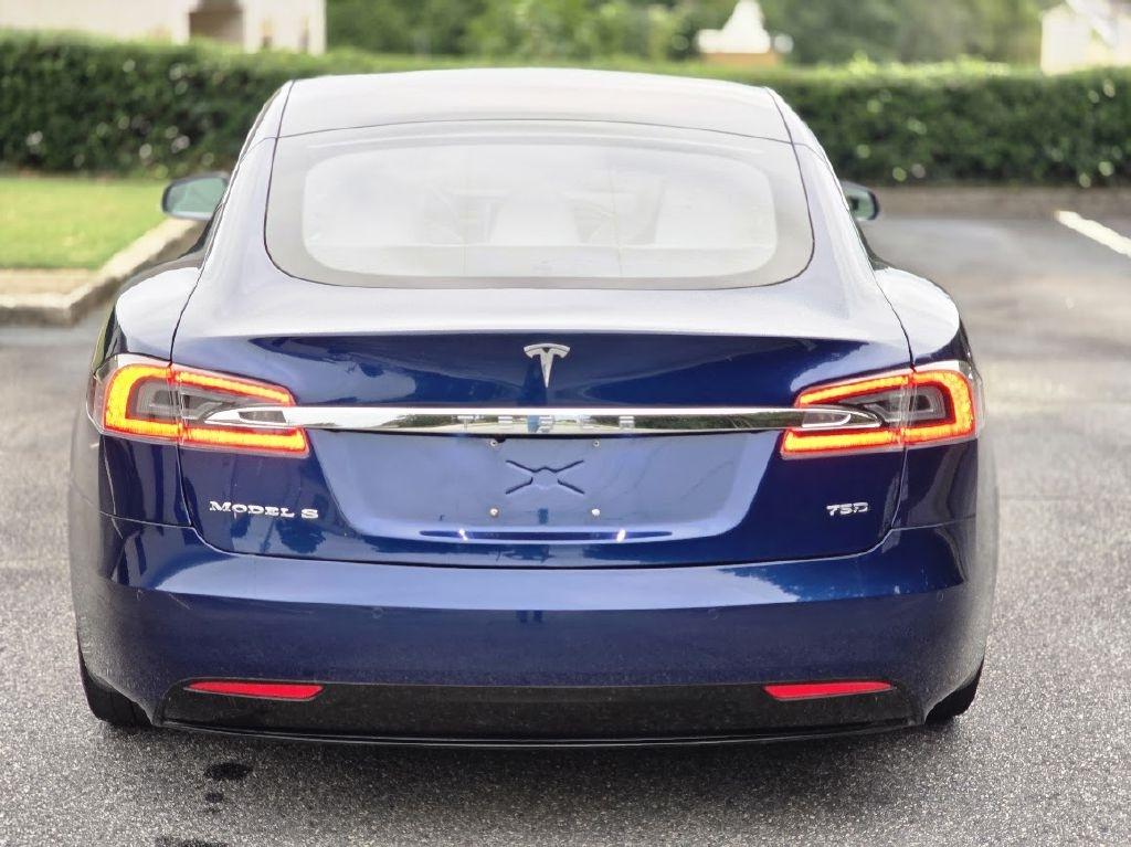 Tesla Model S 90D 2017