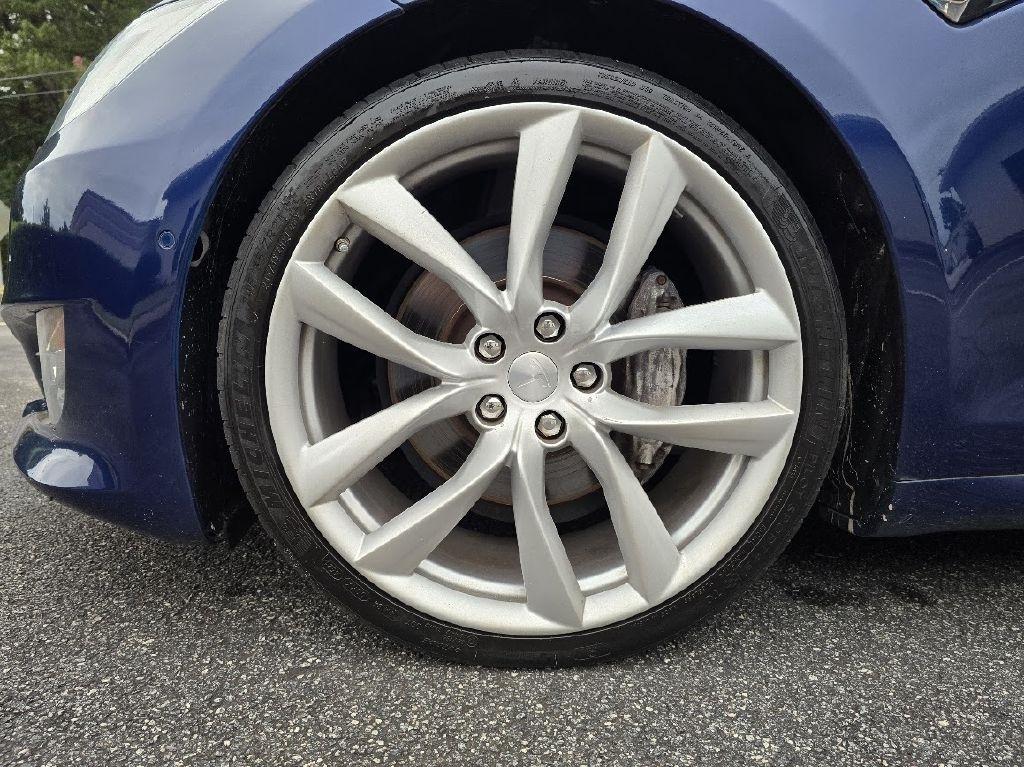 Tesla Model S 90D 2017