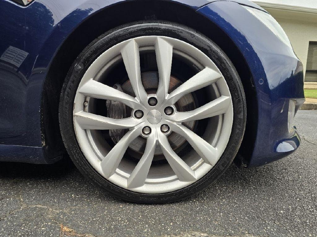 Tesla Model S 90D 2017