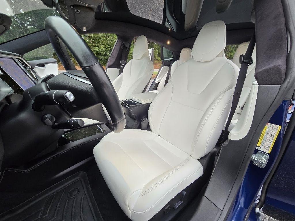 Tesla Model S 90D 2017