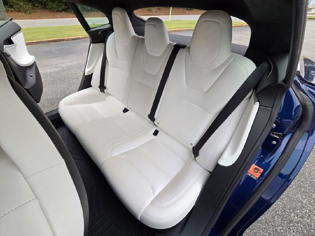 Tesla Model S 90D 2017