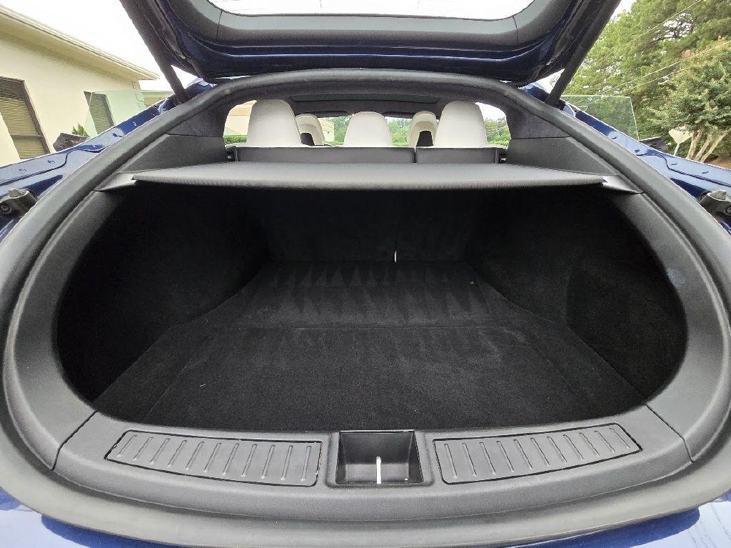 Tesla Model S 90D 2017