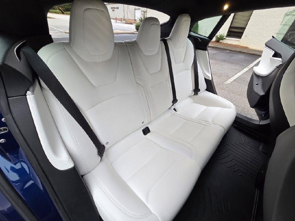 Tesla Model S 90D 2017