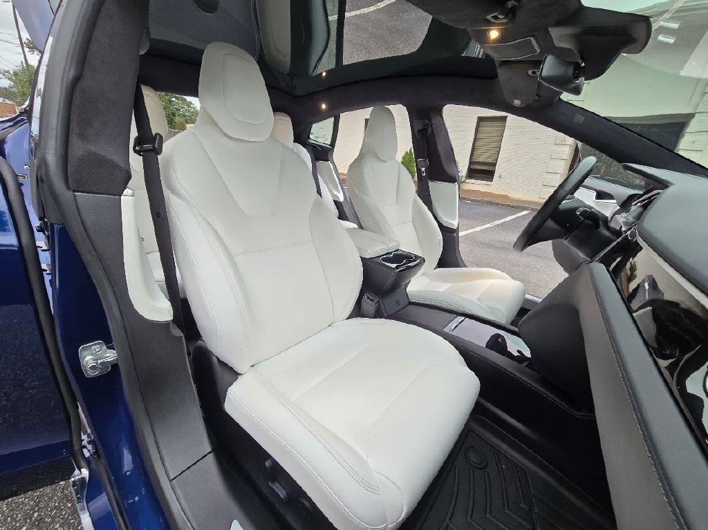 Tesla Model S 90D 2017