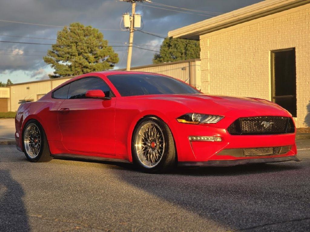 Ford Mustang EcoBoost Coupe 2021