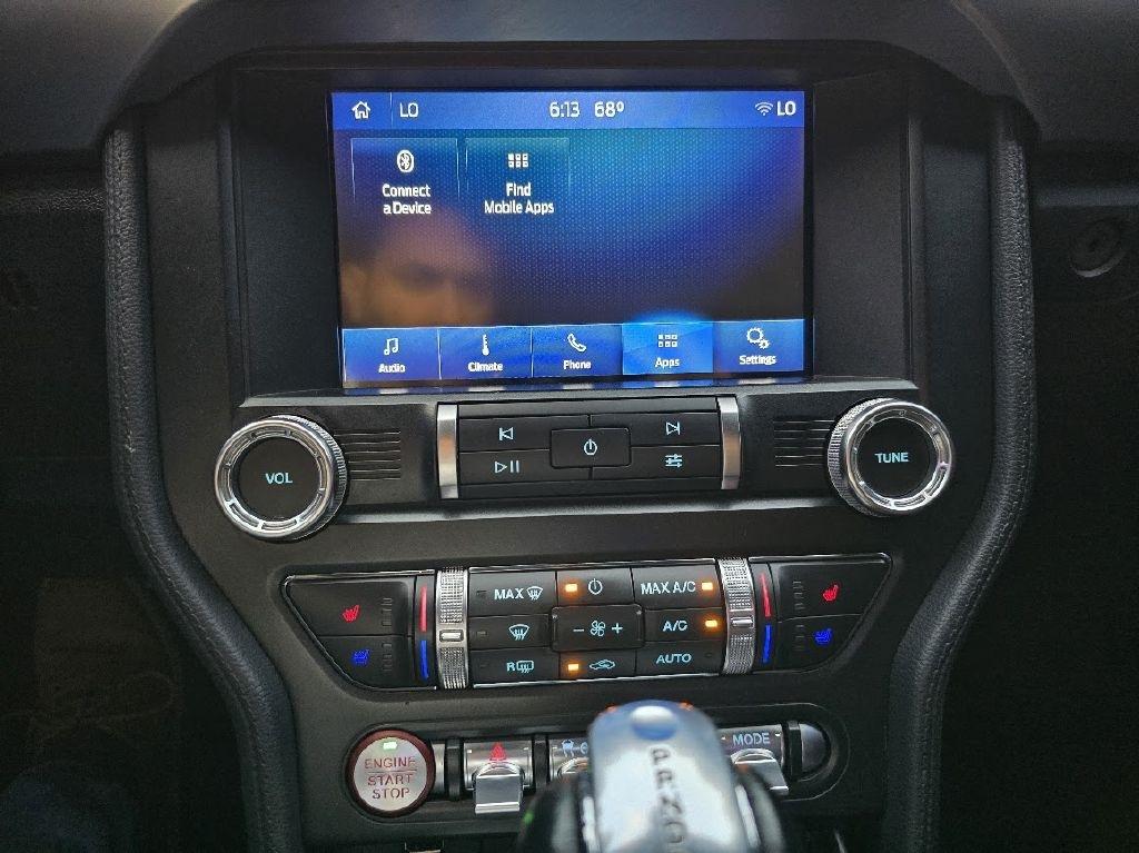 Ford Mustang EcoBoost Coupe 2021