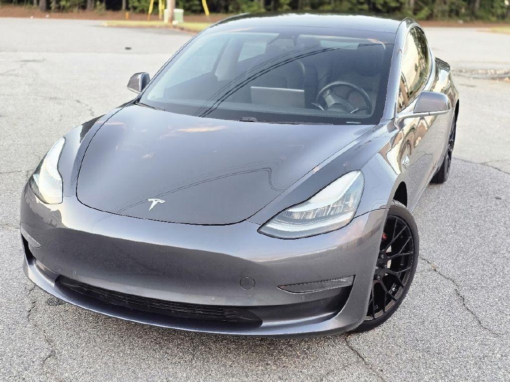 Tesla Model 3 Mid Range 2019