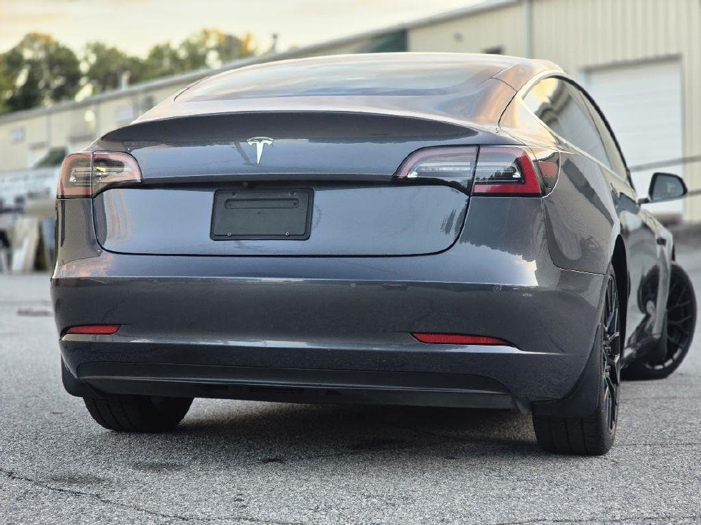 Tesla Model 3 Mid Range 2019