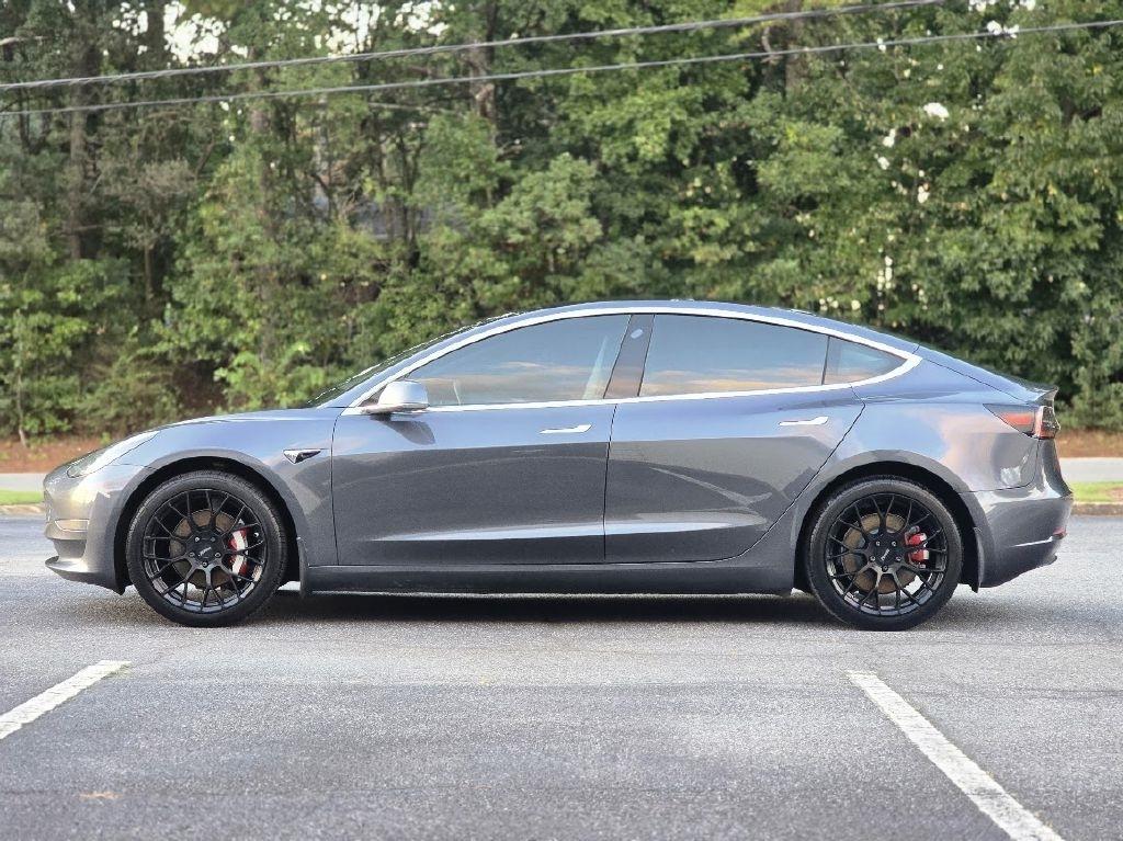 Tesla Model 3 Mid Range 2019