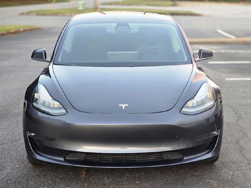 Tesla Model 3 Mid Range 2019