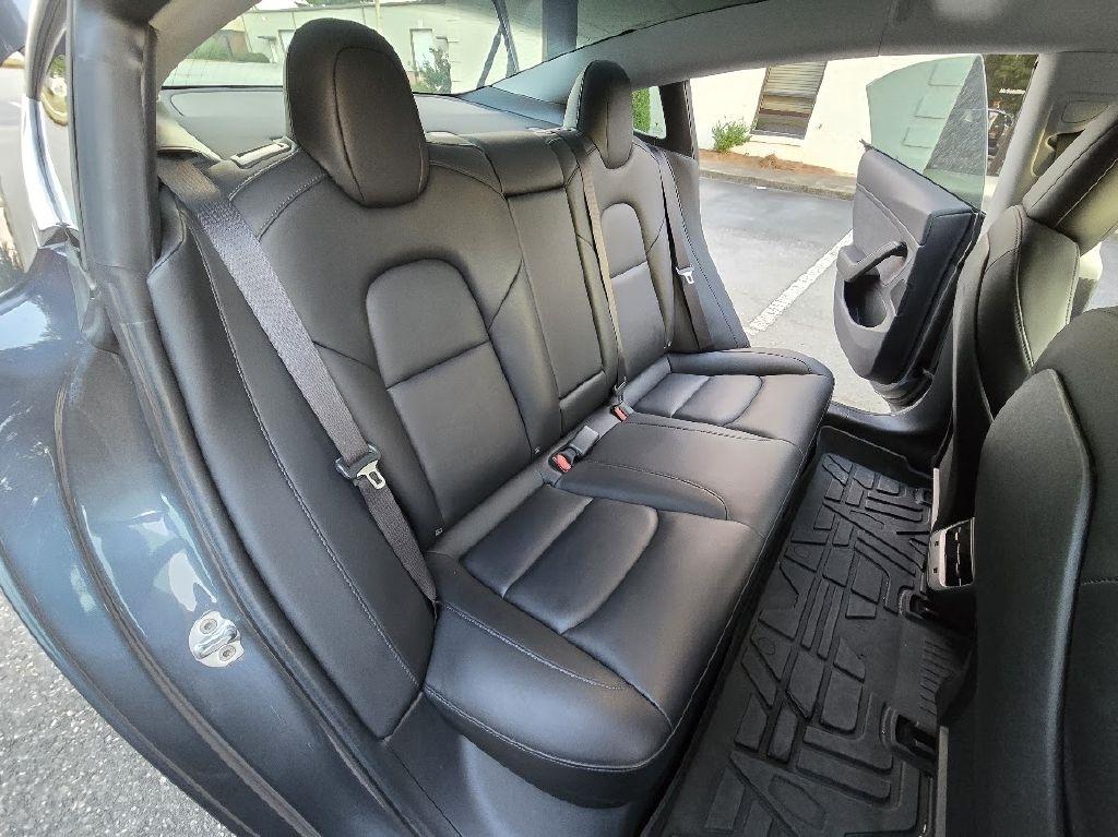Tesla Model 3 Mid Range 2019