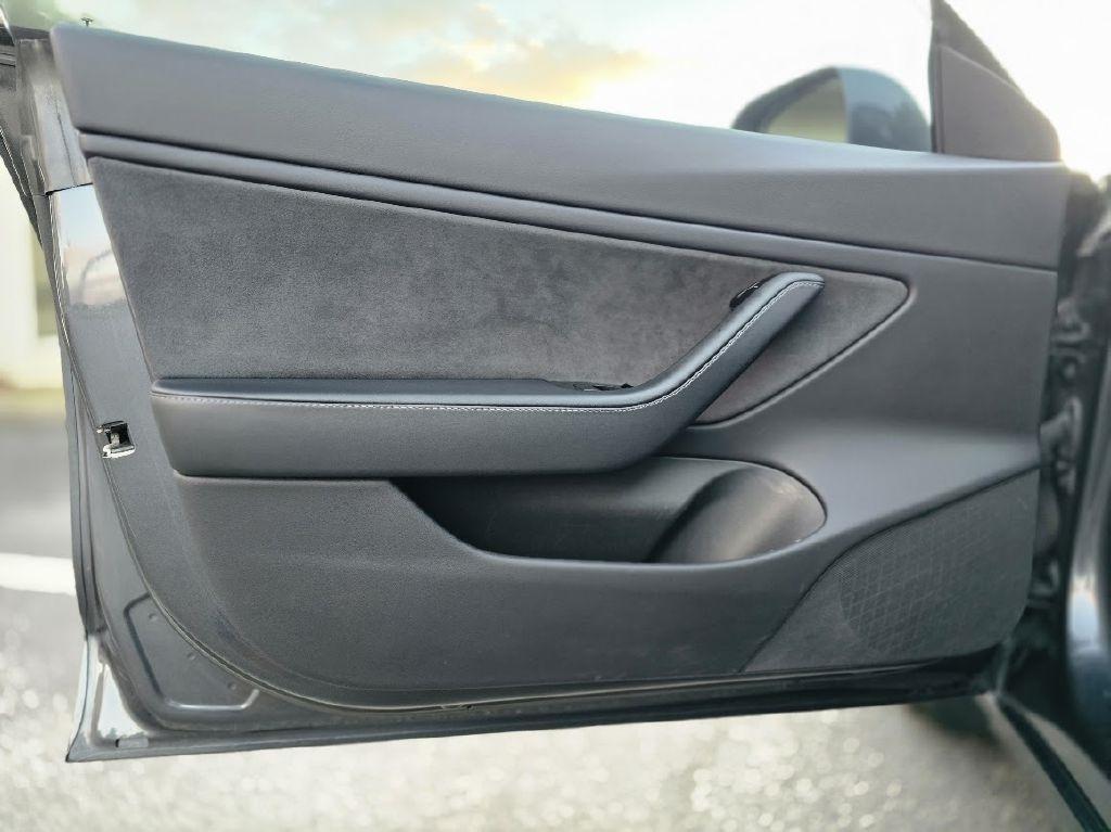 Tesla Model 3 Mid Range 2019