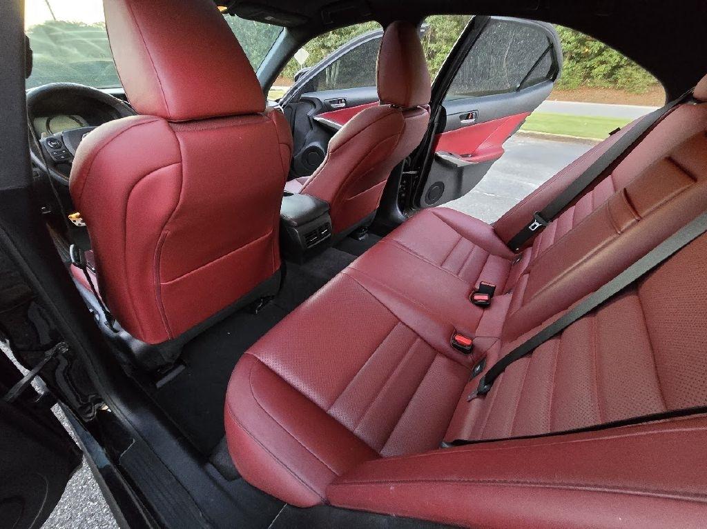 Lexus IS 250 RWD 2014