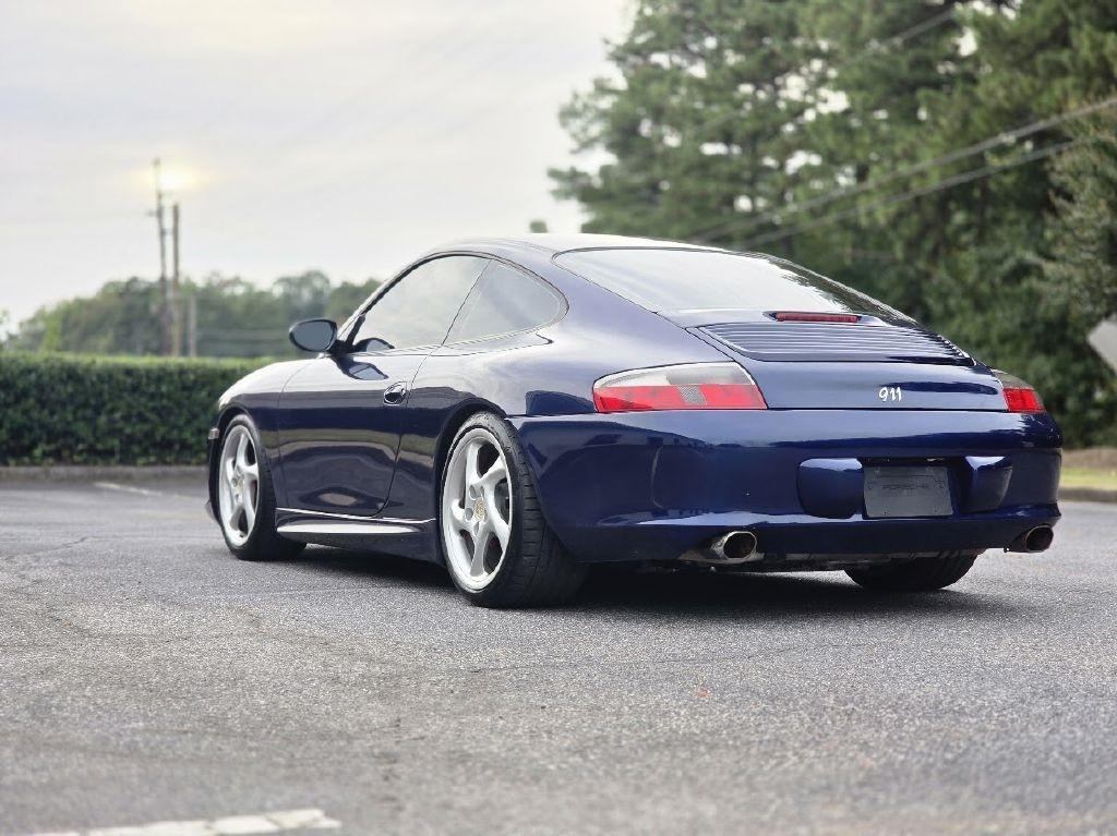 Porsche 911 Carrera 4S 2002