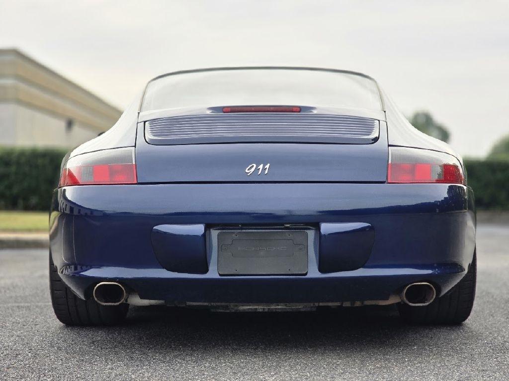 Porsche 911 Carrera 4S 2002