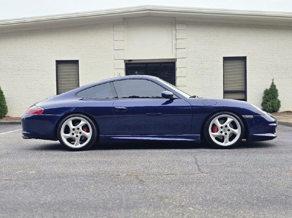Porsche 911 Carrera 4S 2002
