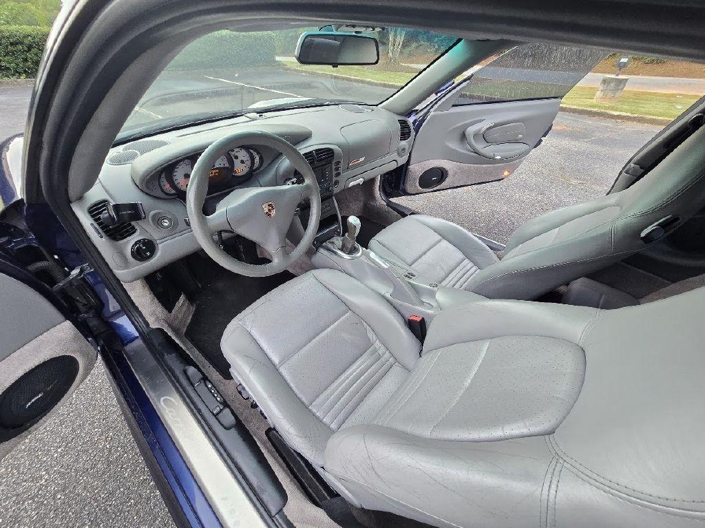 Porsche 911 Carrera 4S 2002
