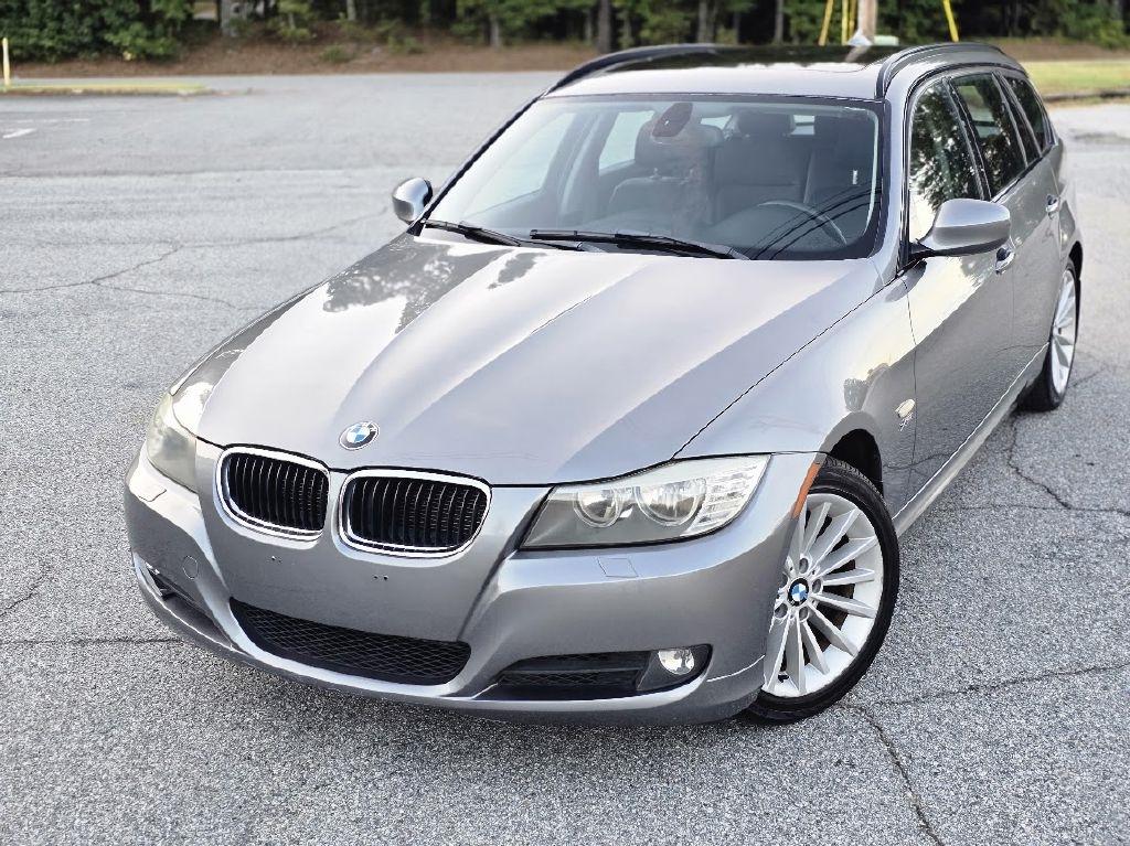 BMW 3-Series Sport Wagon 328i xDrive 2011