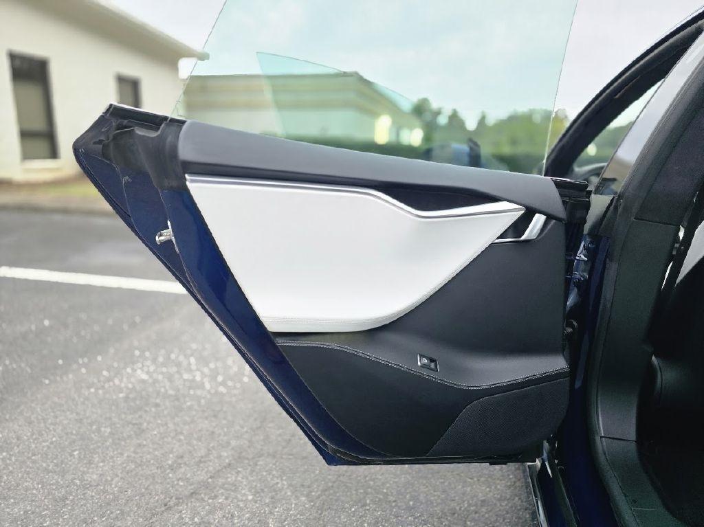 Tesla Model S 100D 2018