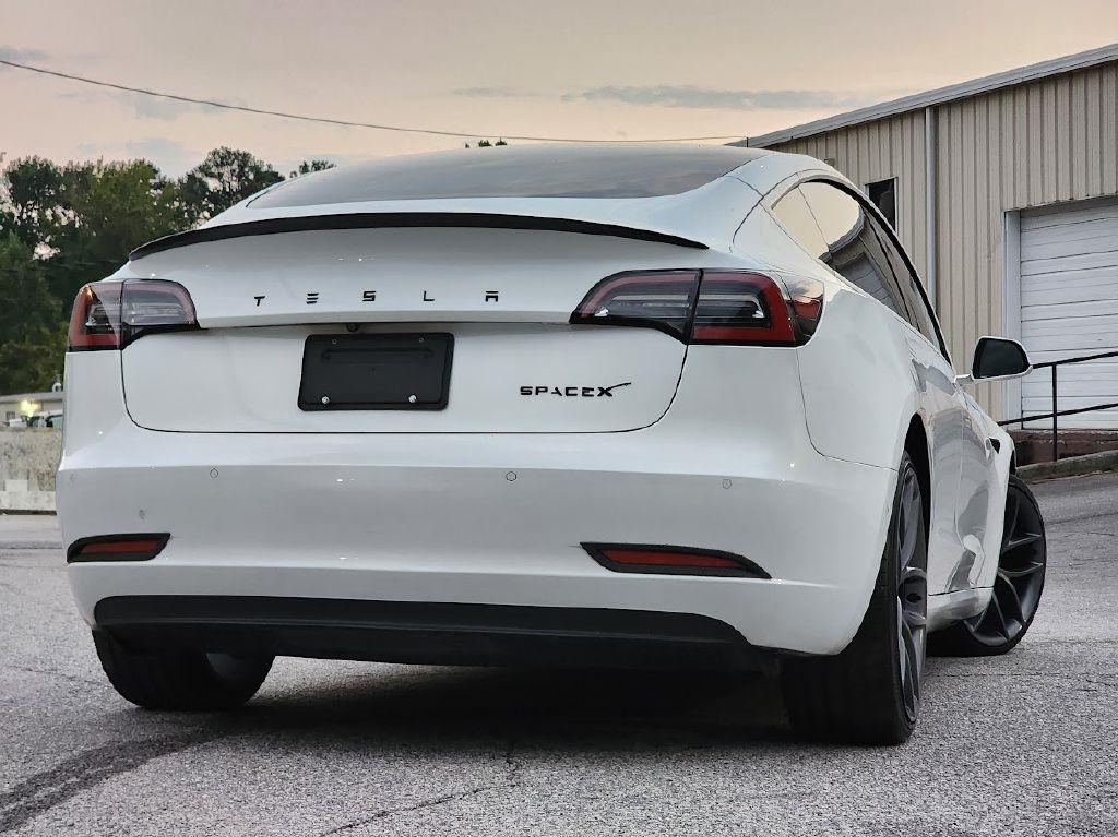 Tesla Model 3 Long Range 2019